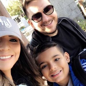 Meet your Posher, Hugo